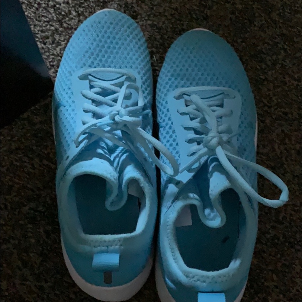 Nike AirMax size 9